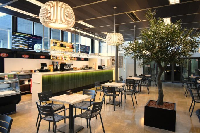 Restaurante Estación de Bus Córdoba Reforma de bar realizada por reformas integrales cordoba